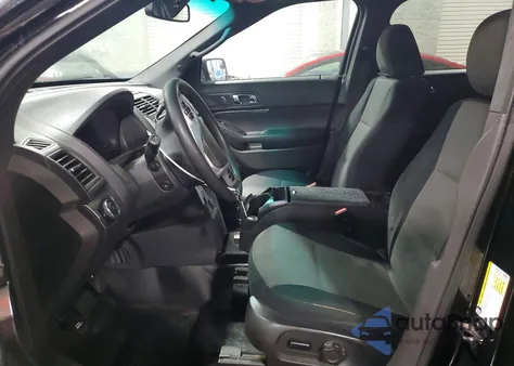 2013 Ford Explorer Police Interceptor z USA, uszkodzony, nr VIN 1FM5K8AR2DGA46885